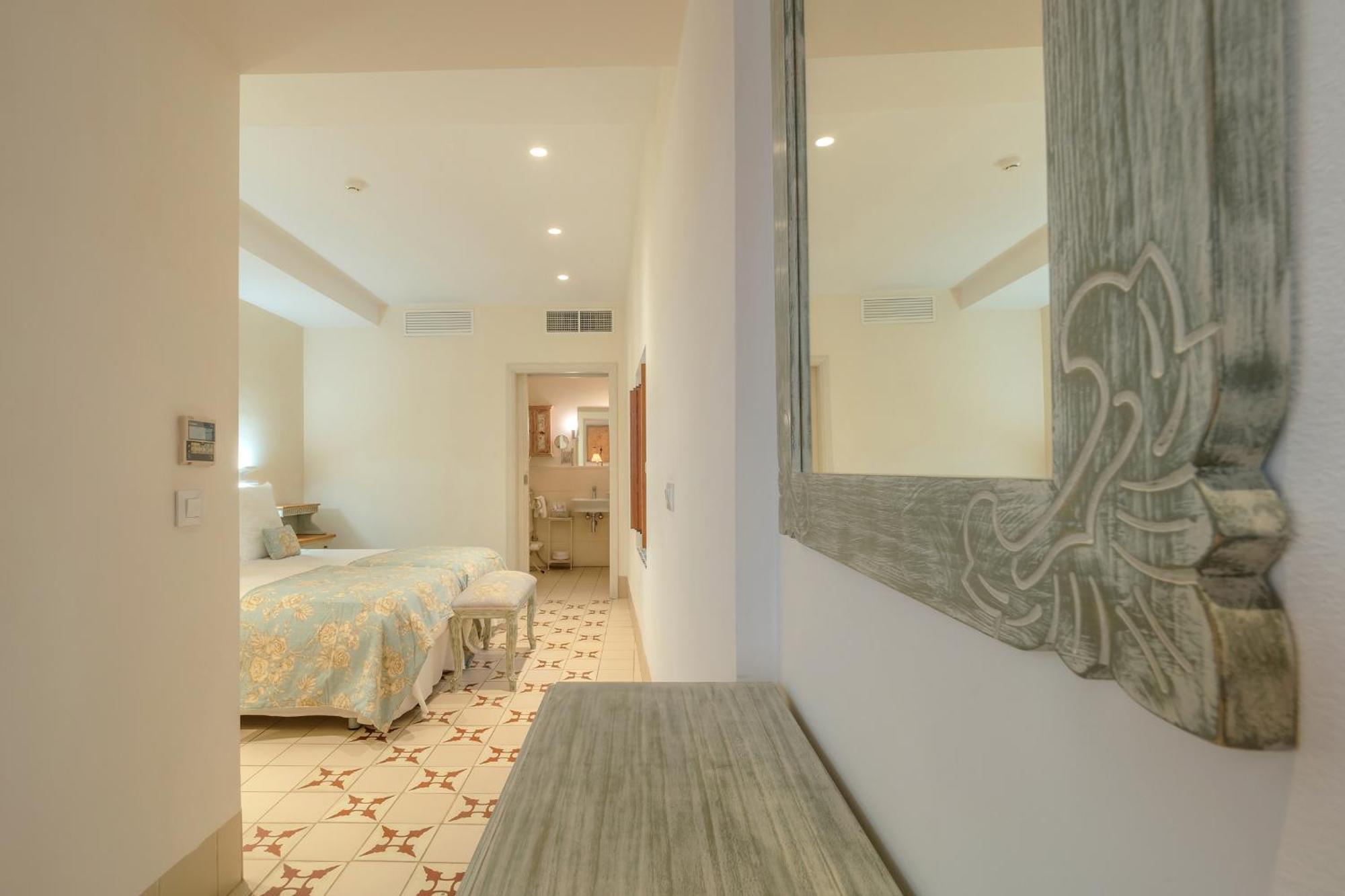 קורדובה Apartasuites Alberca Deluxe מראה חיצוני תמונה